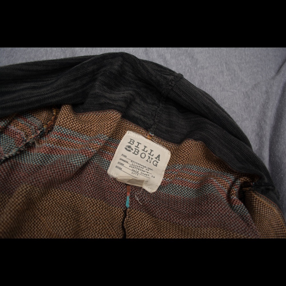 Pattern Cardigan - Picture 2 of 2